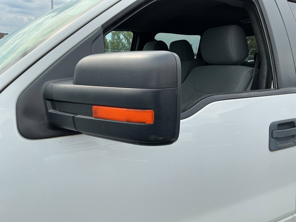 Used 2013 Ford F150 XLT w/ Mid Equipment Group AWD/4WD image 4