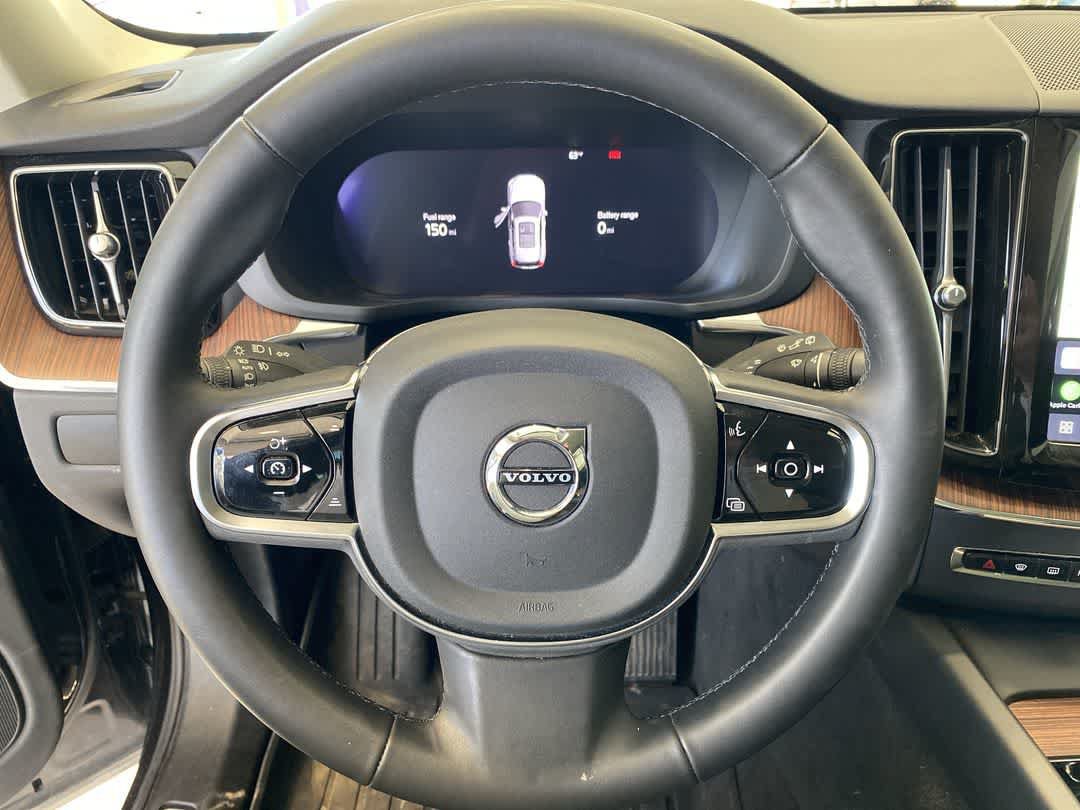 Used 2024 Volvo XC60 T8 Plus w/ Protection Package Premier AWD/4WD image 17