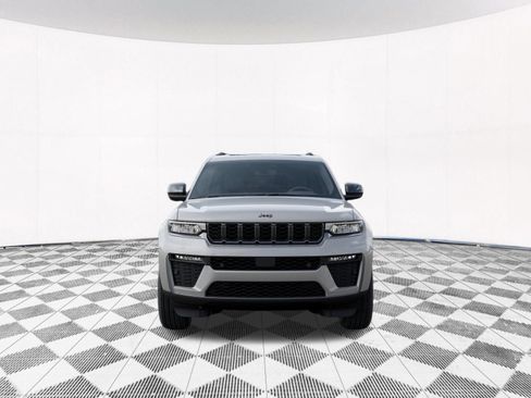 New 2026 Jeep Grand Cherokee L Limited AWD/4WD image 8