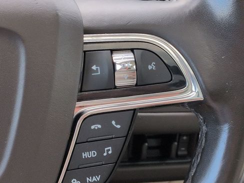 Used 2021 Lincoln Navigator Black Label w/ Cargo Convenience Package AWD/4WD image 27
