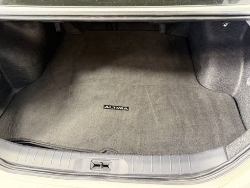 Used 2025 Nissan Altima 2.5 SV image 26