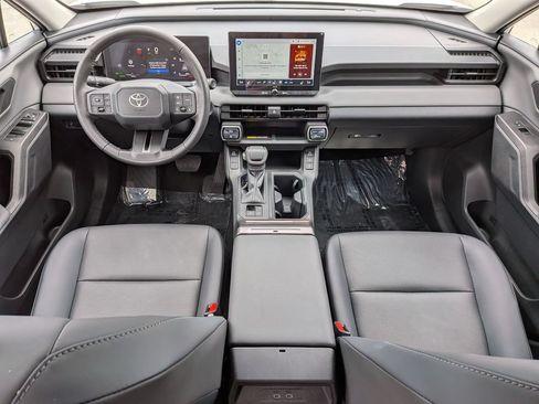 Used 2026 Toyota RAV4 XLE Premium AWD/4WD image 5