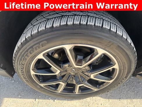 Used 2022 Chevrolet Tahoe RST w/ Sport Performance Package AWD/4WD image 14