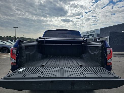 Used 2021 Nissan Titan PRO-4X w/ Pro-4x Utility Package image 15