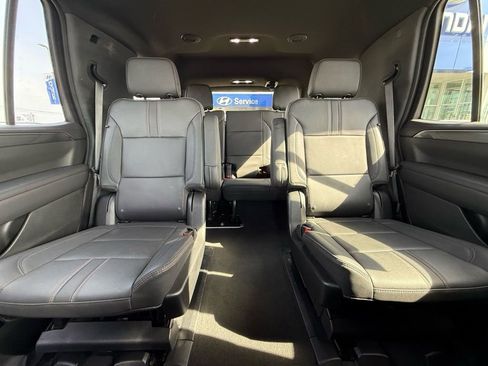 Used 2023 Chevrolet Tahoe RST w/ RST Performance Edition image 31