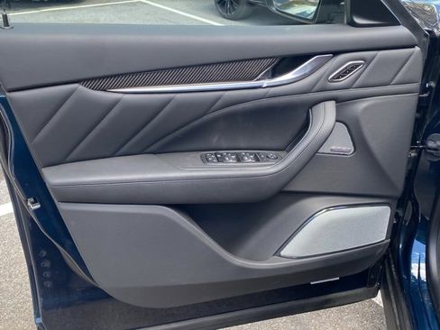 New 2024 Maserati Levante Trofeo image 17