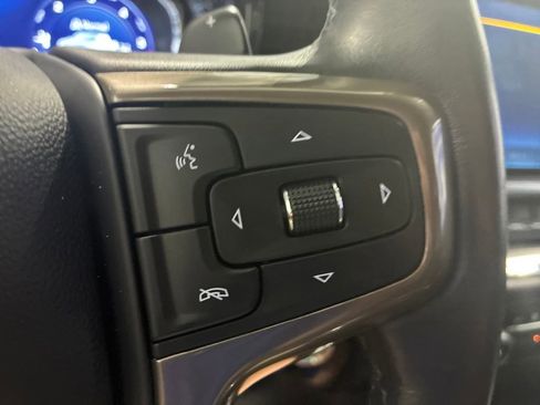 Used 2023 Chevrolet Silverado 1500 High Country w/ Technology Package AWD/4WD image 32