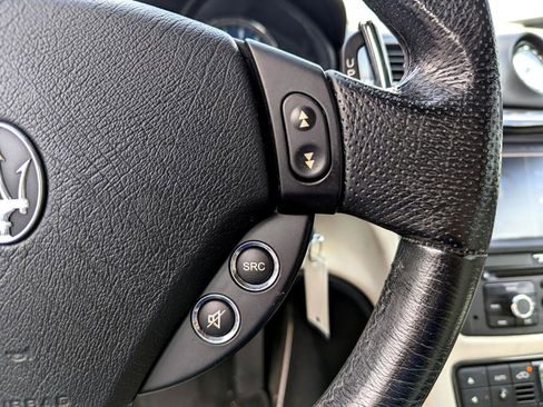 Used 2013 Maserati GranTurismo Convertible image 16