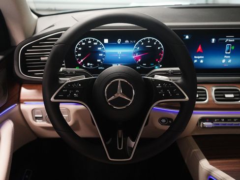 New 2026 Mercedes-Benz GLE 350 4MATIC image 18