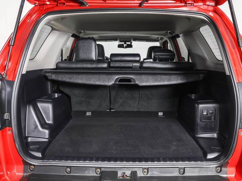 Used 2018 Toyota 4Runner Limited image 38