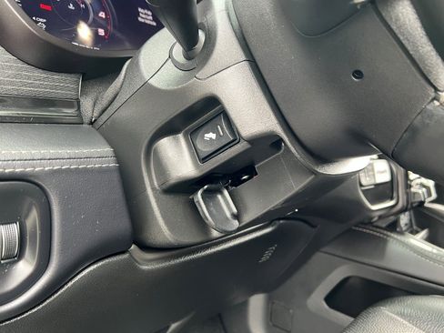 Used 2023 RAM 2500 Limited image 36