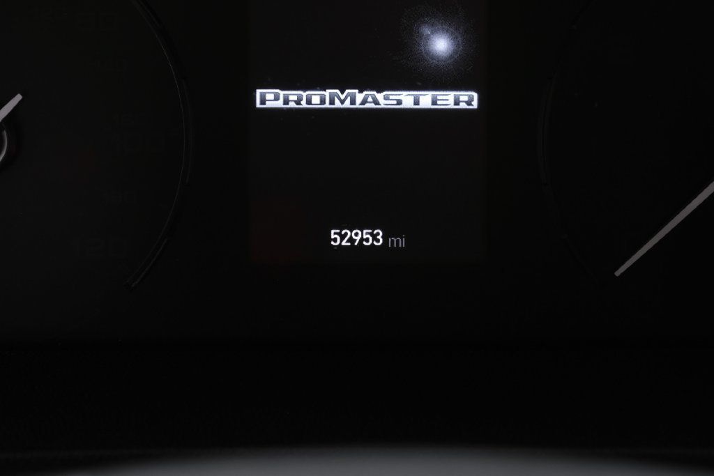 Used 2025 RAM ProMaster 2500 w/ Convenience Group FWD image 18