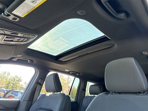 New 2025 Jeep Grand Cherokee Laredo X image 16