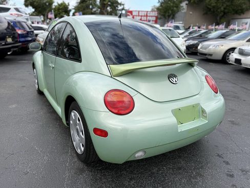 Used 2002 Volkswagen Beetle GL image 7