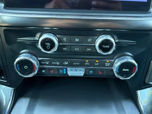 Used 2023 Ford F150 Lariat w/ Equipment Group 502A High AWD/4WD image 17