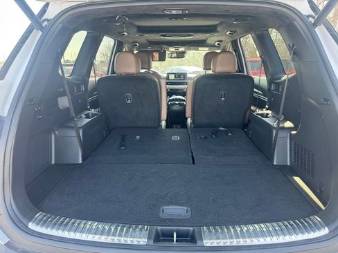 Used 2021 Kia Telluride SX w/ SX Prestige Package image 16