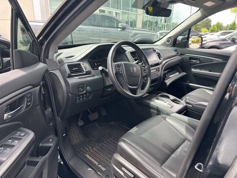 Used 2023 Honda Ridgeline RTL-E image 6