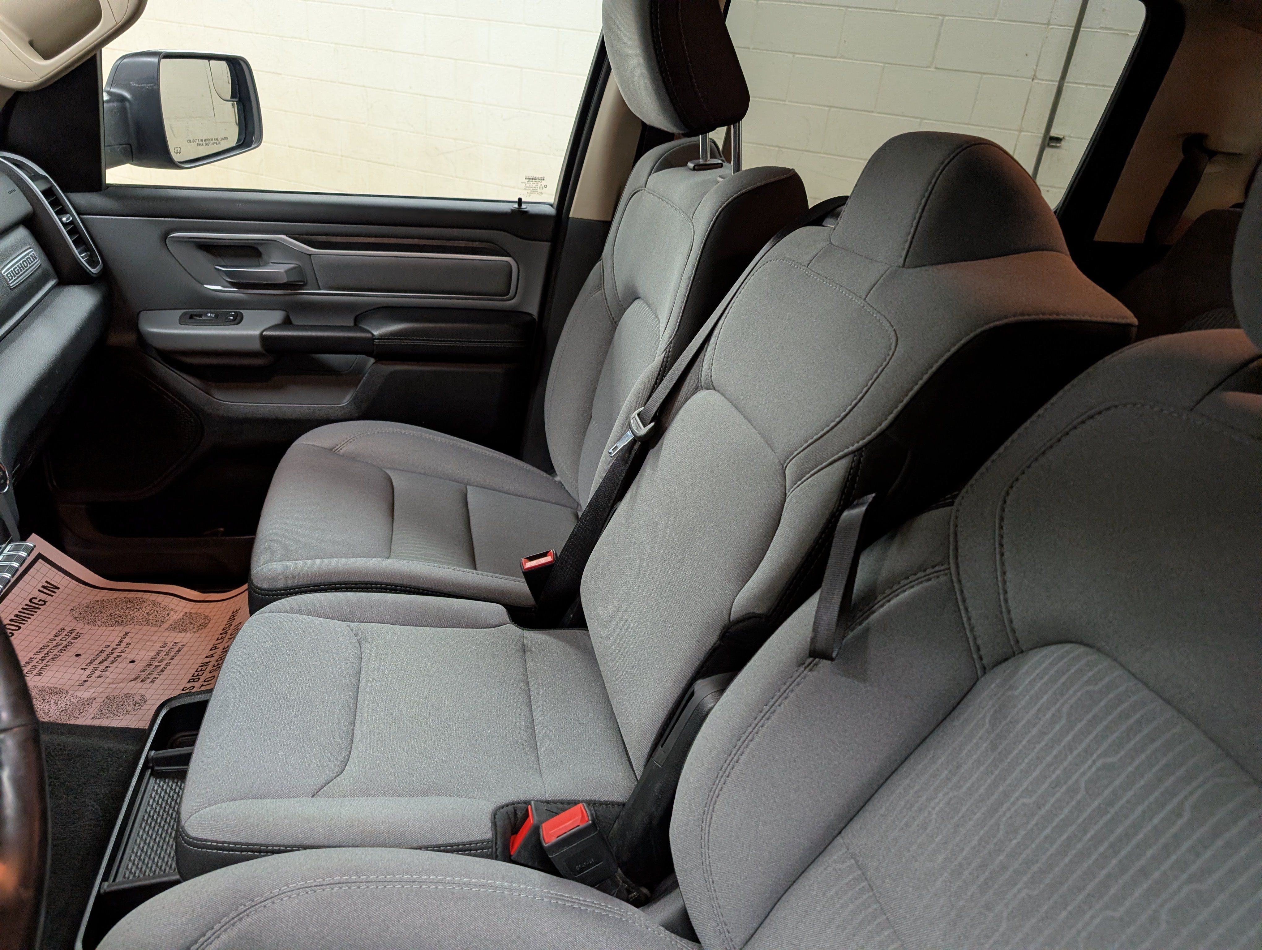 Used 2020 RAM 1500 Big Horn AWD/4WD image 11