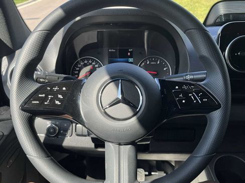 New 2026 Mercedes-Benz Sprinter 2500 image 31