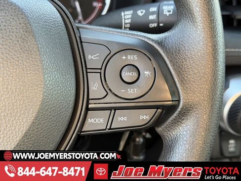 Used 2024 Toyota RAV4 LE image 22