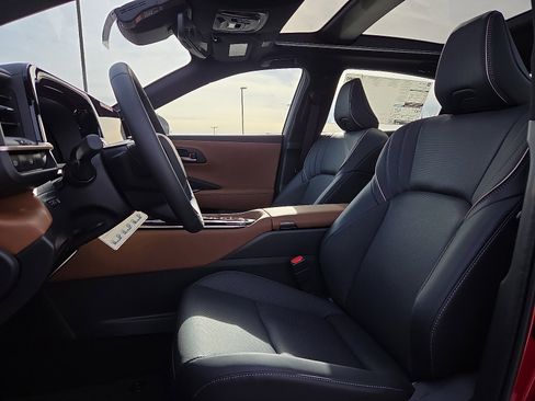 New 2026 Toyota Crown Limited image 9