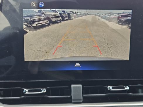 New 2026 Chevrolet Equinox LT FWD image 15