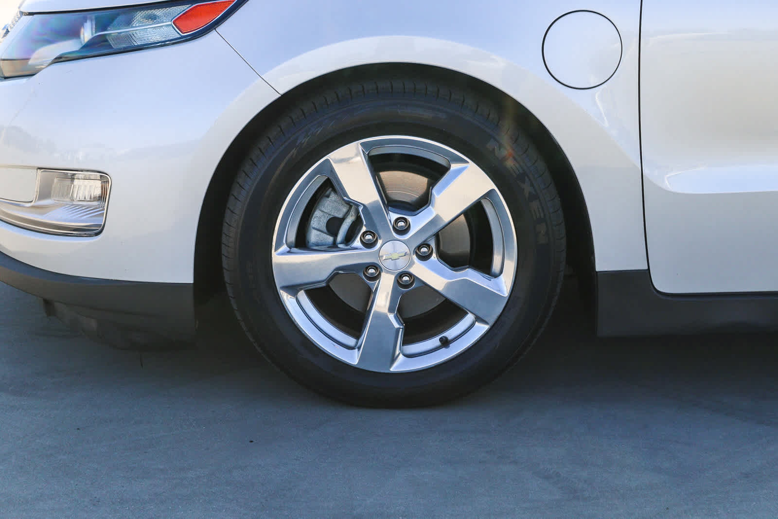 Used 2013 Chevrolet Volt Premium w/ Premium Trim Package FWD image 11