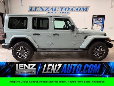 Used 2024 Jeep Wrangler Unlimited Sahara w/ Technology Group AWD/4WD image 1
