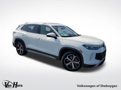 New 2025 Volkswagen Tiguan SE