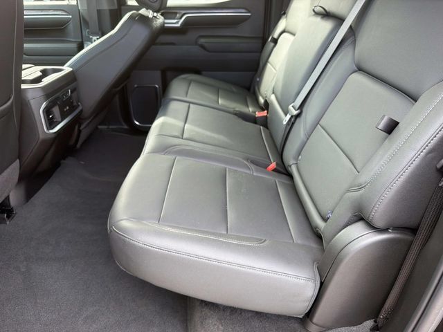 Used 2024 Chevrolet Silverado 1500 LTZ w/ LTZ Premium Package AWD/4WD image 17