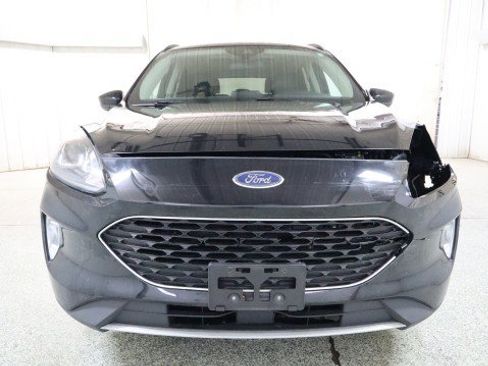 Used 2020 Ford Escape SEL image 7