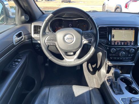 Used 2021 Jeep Grand Cherokee Limited w/ Premium Lighting Group image 13