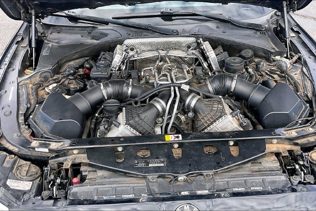 Used 2014 BMW M5 RWD image 9
