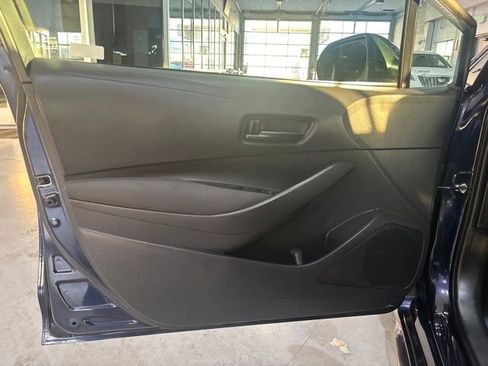 Used 2023 Toyota Corolla LE FWD image 13