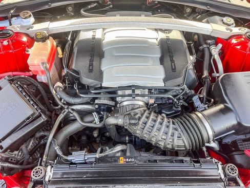 Used 2019 Chevrolet Camaro SS image 55