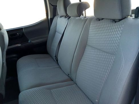 Used 2022 Toyota Tacoma SR5 image 22