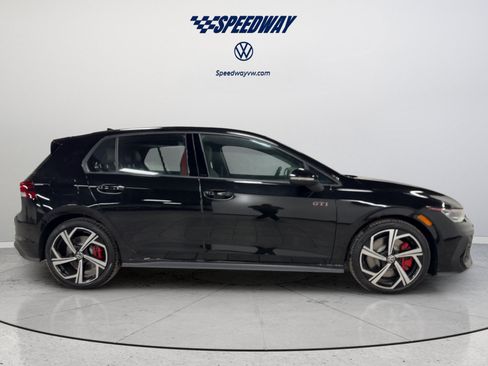 New 2026 Volkswagen GTI SE FWD image 3