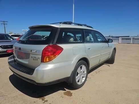 Used 2005 Subaru Outback 3.0R Limited AWD/4WD image 8