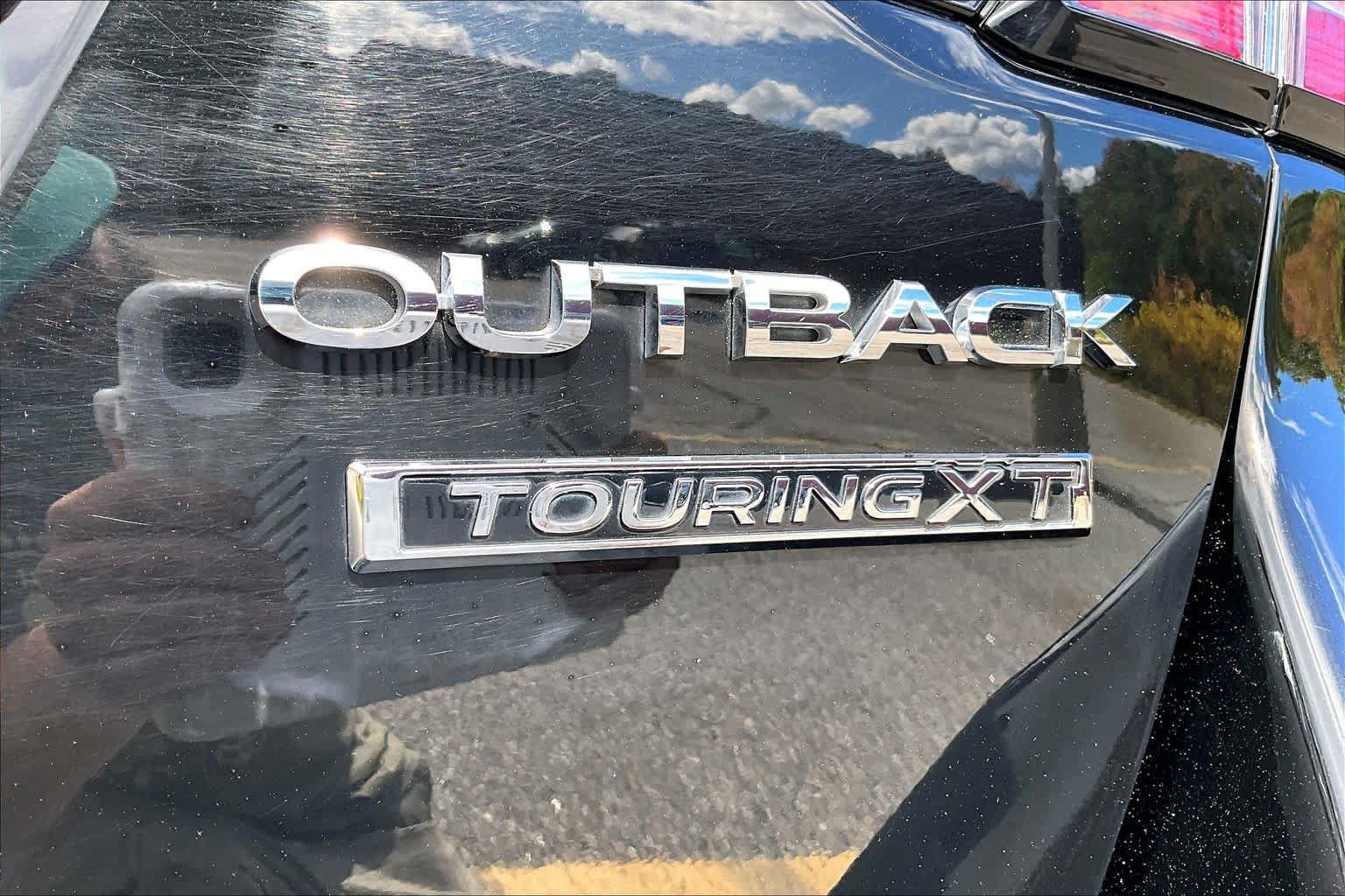 Used 2020 Subaru Outback Touring XT AWD/4WD image 10