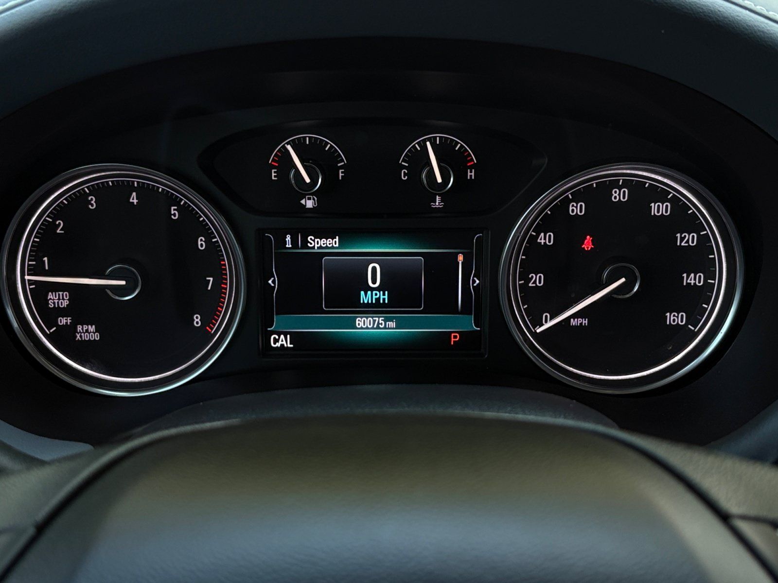 Used 2019 Buick Enclave Essence FWD image 2