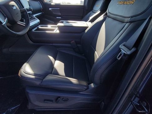 New 2026 Ford Expedition Tremor image 6