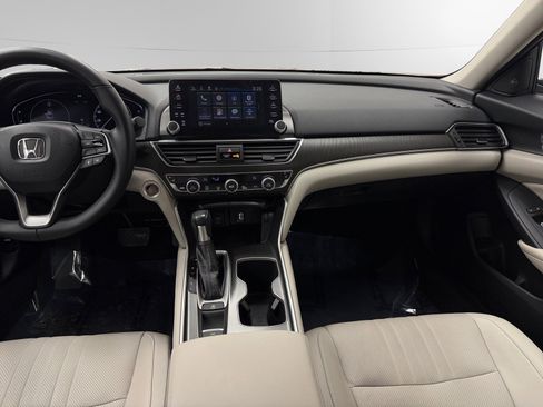 Used 2018 Honda Accord EX-L image 11