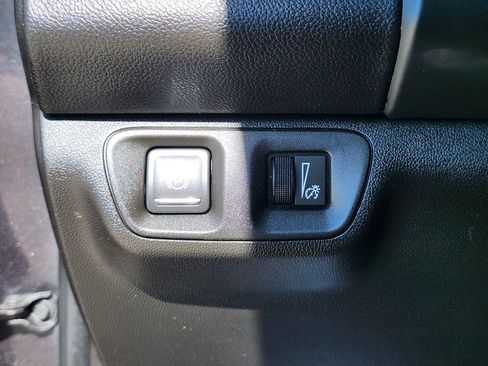 Used 2019 GMC Acadia Denali w/ Technology Package AWD/4WD image 26