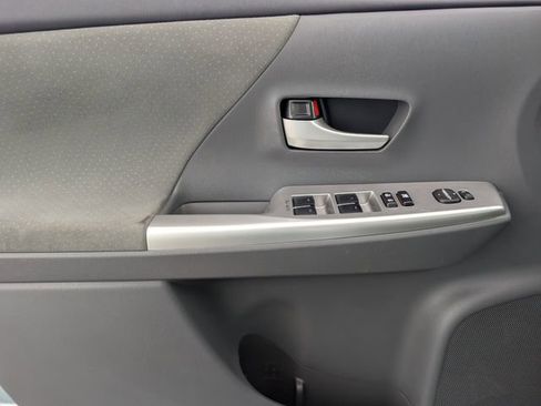 Used 2013 Toyota Prius V Two image 16