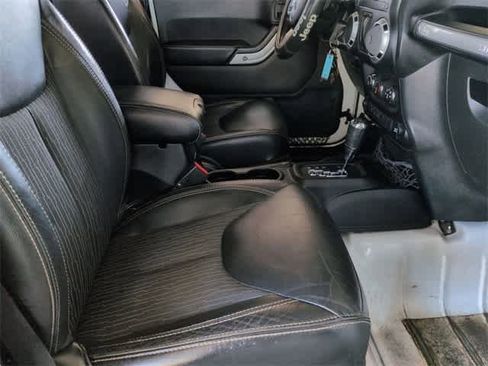 Used 2015 Jeep Wrangler Sport image 20