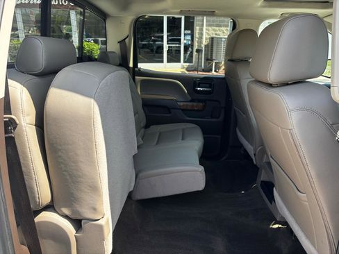 Used 2017 GMC Sierra 1500 SLT w/ SLT Preferred Package AWD/4WD image 23