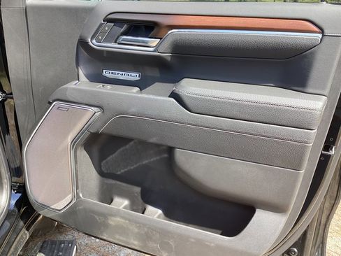 New 2025 GMC Sierra 1500 Denali w/ Denali Reserve Package image 21