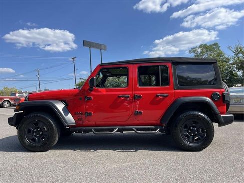 Used 2024 Jeep Wrangler Sport image 3