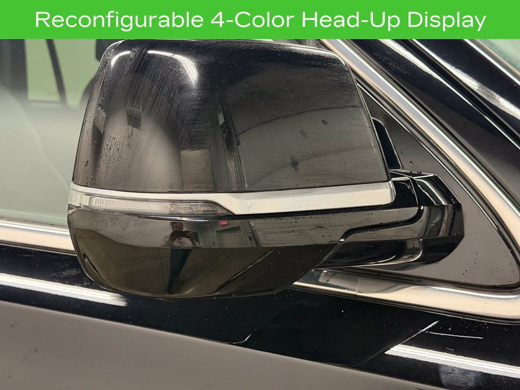 Certified 2019 Cadillac Escalade Luxury AWD/4WD image 18