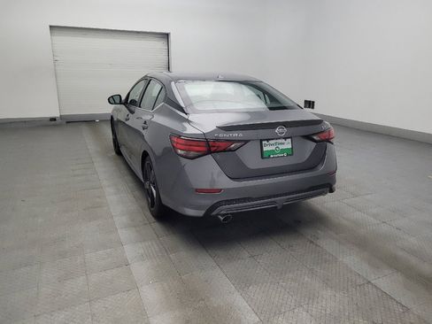Used 2021 Nissan Sentra SR w/ SR Premium Package FWD image 5